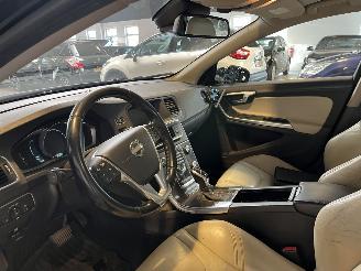 Volvo V-60 2.4 D6 AWD Plug-In Hybrid NL NAP! picture 20