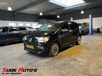 skadebil auto Volkswagen Up! 1.0 high up! BlueMotion NAP! 2013/6