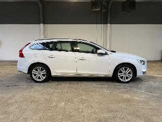 Volvo V-60 2.4 D5 Twin Engine Special Edition picture 6