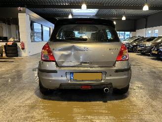 Suzuki Swift 1.5 Exclusive NAP! picture 4