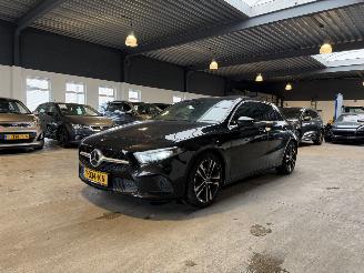 krockskadad bil auto Mercedes A-klasse 180 Business Solution AMG 2019/7