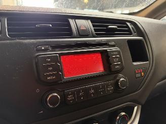 Kia Rio 1.2 CVVT Plus Pack picture 24