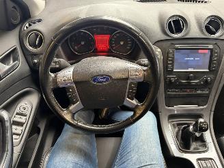 Ford Mondeo 1.6 EcoBoost Titanium picture 17