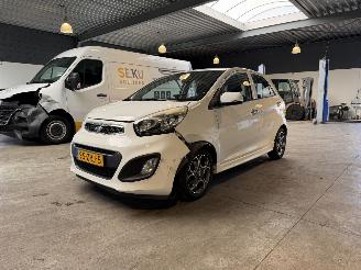 uszkodzony samochody osobowe Kia Picanto 1.0 CVVT Design Edition NAP! 2013/2
