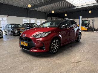 Vaurioauto  passenger cars Toyota Yaris 1.5 Hybrid 32.000 KM! 2021/4