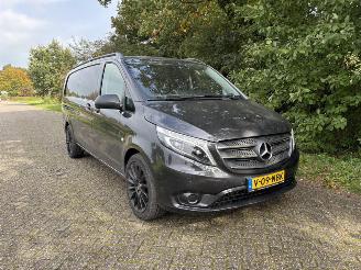 skadebil bedrijf Mercedes Vito  2020/2