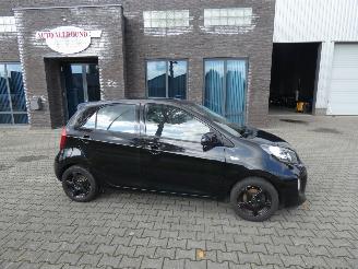 krockskadad bil auto Kia Picanto 1.0 CVVT ComfortLine 2016/2