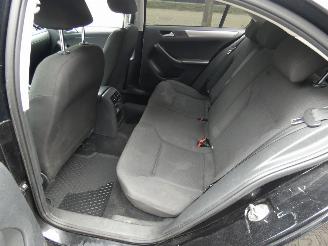 Volkswagen Jetta 1.6 Trendline picture 10