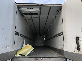 Schmitz Cargobull  SKO Kuhlauflieger mit Thermoking!!!! picture 5