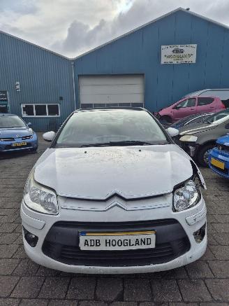 Auto da rottamare Citroën C4 Berline (LC) Hatchback 5-drs 1.4 16V (ET3J4(KFU)) [66kW][90PK] 5-BAK 2010/1