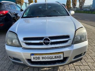 Uttjänta bilar auto Opel Vectra C Caravan Combi 2.2 DIG 16V (Z22YH(Euro 4)) [114kW] 2005/1