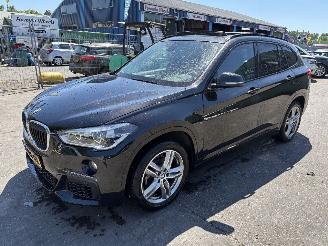 skadebil auto BMW X1 1.8i sDrive 103KW Clima Navi Pano Camera High Executive M-Pakket Led xenon 2019/1
