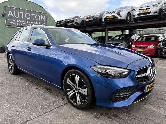 Schadeauto Mercedes C-klasse 200 Autom. 150KW Navi Clima Led Luxury Line Launch Edition NAP 2021/10