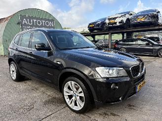 krockskadad bil auto BMW X3 2.0 Autom. 135KW xDrive Clima Navi Xenon High Executive AWD NAP 2013/1