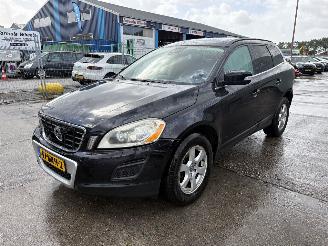skadebil auto Volvo Xc-60 2.0 D3 Autom. 120KW Clima Navi Xenon Momentum NAP 2010/10