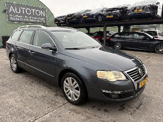 Coche accidentado Volkswagen Passat 1.4 TSI 90KW Clima Navi Highline NAP 2009/1