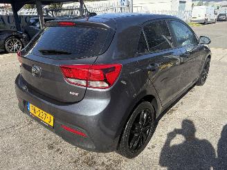 Unfallwagen Kia Rio 1.0 TGDI 74KW ComfortPlusLine Navigator Clima Navi Led Xenon NAP 2017/9