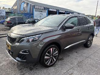 Auto incidentate Peugeot 3008 1.2 96KW Clima Navi Camera Led Premium Blue Lease NAP 2019/6