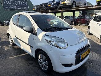 krockskadad bil auto Citroën C1 1.0-12V 50KW Schuifdak Ambiance NAP 2010/4