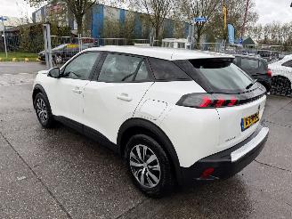Peugeot 2008 1.2 75KW Clima Navi Led 360 view Active NAP picture 4