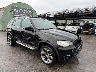 skadebil auto BMW X5 3.0 xDrive35i 225KW Autom. Pano Clima Navi Camera High Executive 2011/6