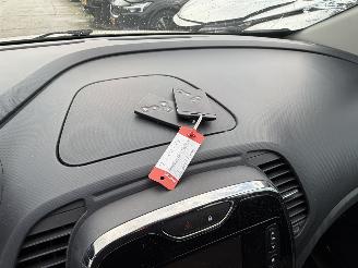 Renault Captur 1.5 DCI 66KW Clima Navi Led Camera Dynamique NAP picture 15