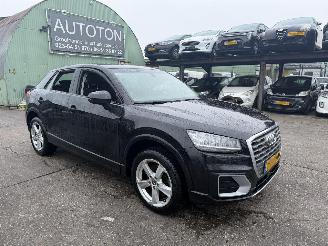 krockskadad bil auto Audi Q2 1.4 TFSI 110KW Clima Navi Led CoD Sport 2017/10