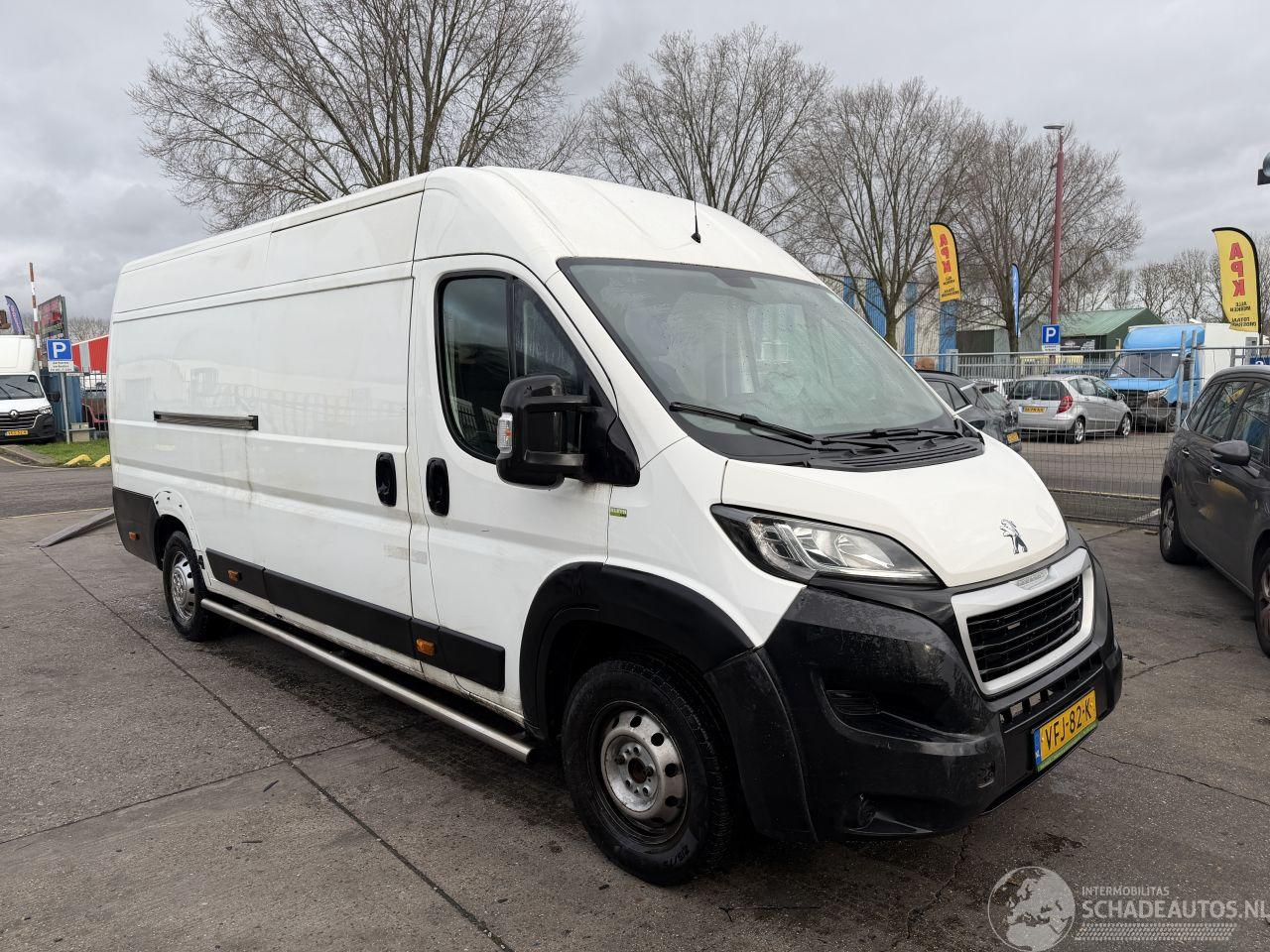 Peugeot Boxer 2.2 Bluehdi 103KW L4H2 Clima Navi Camera Zwaar Premium