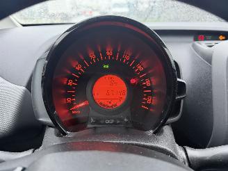 Peugeot 108 1.0 E-VTI 53KW Airco Led Active 5-Drs NAP picture 12