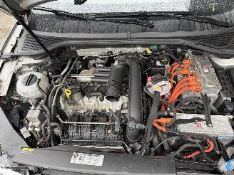 Volkswagen Passat 1.4 GTE 115KW DSG Pano Clima Navi Led Connected Plus Series picture 16