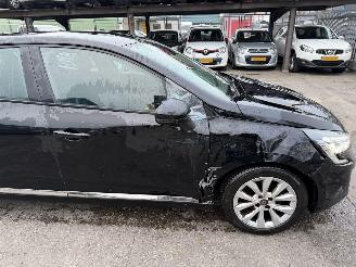 Renault Clio 1.0 TCE 74KW Clima Led Zen 5-Drs NAP picture 13