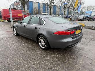 skadebil auto Jaguar XF 2.0D 120KW Autom. Clima Navi Leer Xenon Portfolio NAP 2017/11