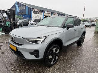 damaged passenger cars Volvo XC40 69 kWh 175KW Single Motor Core Clima Navi Led 2024/1
