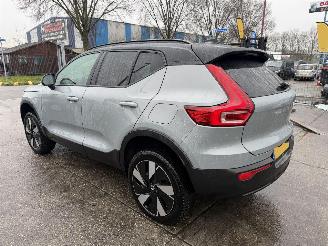 uszkodzony samochody osobowe Volvo XC40 69 kWh 175KW Single Motor Core Clima Navi Led 2024/1