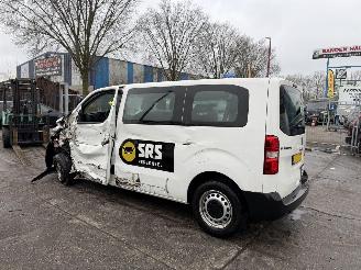 Citroën Jumpy E 50kWh 100KW Autom. 9-Pers Clima Navi M NAP picture 5