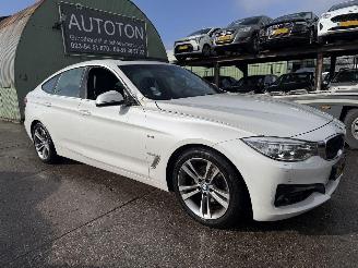 skadebil auto BMW 3-serie GT 328I 180KW Autom. Pano Clima Navi Camera Leer High Executive NAP 2015/1
