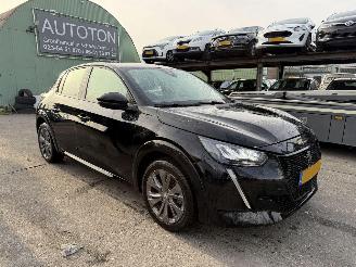 Avarii autoturisme Peugeot e-208 50 kWh EV 100KW Active Pack Clima Navi Led 5-Drs NAP 2023/4