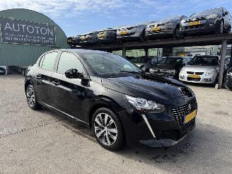 Unfallwagen Peugeot 208 1.2 55KW Clima Navi Led Active Pack 5-Drs NAP 2023/7
