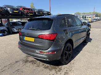 Vaurioauto  passenger cars Audi Q5 2.0 TDI 140KW Quattro Pano Clima Navi S-Line 2016/1