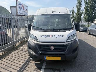 Unfallwagen Fiat Ducato 79 kWH Autom. 90KW 6 Persoons Rolstoellift 2022/9