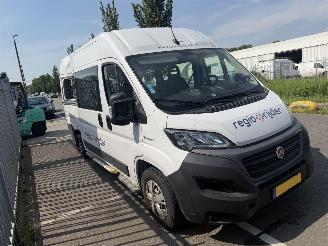 Schadeauto Fiat Ducato 79 kWH Autom. 90KW 6 Persoons Rolstoellift 2022/9