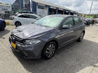 Voiture accidenté Volkswagen Polo 1.0 TSI 70KW Life Navi Clima Camera Virt Dash NAP 2022/7