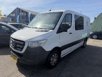 krockskadad bil bedrijf Mercedes Sprinter 317 CDI Autom. 125KW Dubbel Cabine Clima Navi Camera L2H2 NAP 2021/3