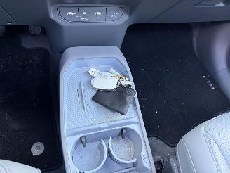 Kia EV3 58.3 kWh 150KW Pano Plus Advanced Clima Navi Camera NAP picture 14