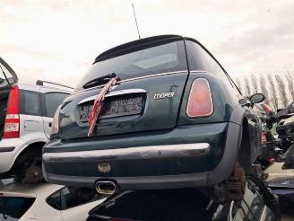 Coche siniestrado Mini Mini Mini One/Cooper (R50), Hatchback, 2001 / 2007 1.6 16V Cooper 2002/11