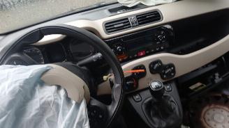 Fiat Panda Panda (312) Hatchback 0.9 TwinAir 65 (312.A.4000) [48kW]  (04-2012/...=
) picture 13