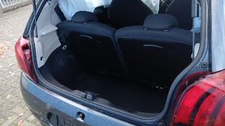 Peugeot 108 108 Hatchback 1.0 12V (1KRFE(CFB)) [51kW]  (05-2014/...) picture 10