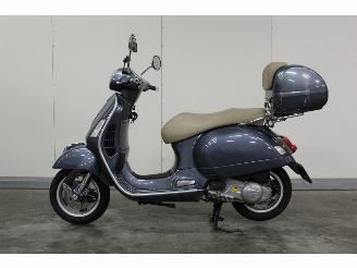 skadebil motor Vespa  GTS 2016/5