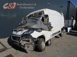 Salvage car Peugeot Boxer Boxer (U9), Van, 2006 2.2 Blue HDi 165 2019/2