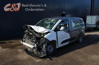 Salvage car Opel Combo Combo Cargo, Van, 2018 1.5 CDTI 100 2021/9